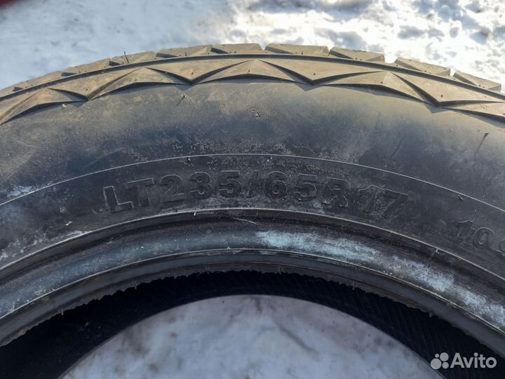 Kapsen RS23 Practical Max A/T 235/65 R17