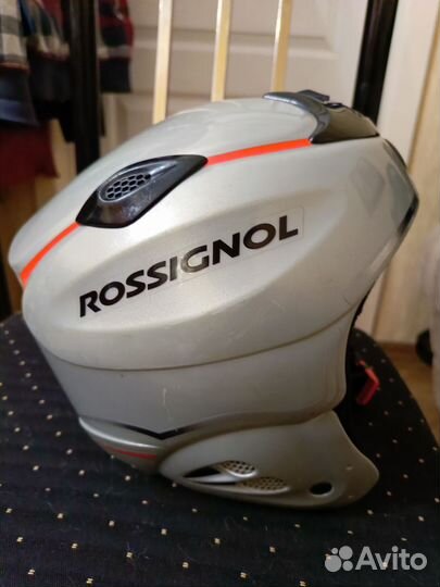 Шлем горнолыжный