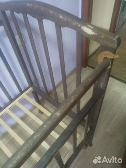 Детская кроватка для новорождённого