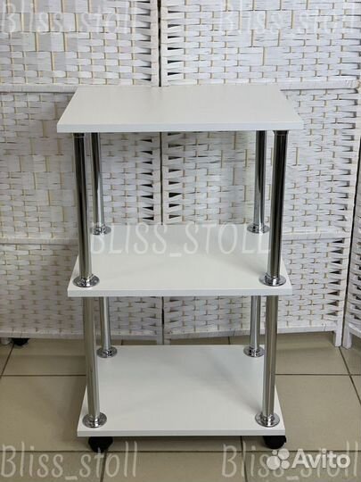 Этажерка на колесиках. Тележка косметологическая