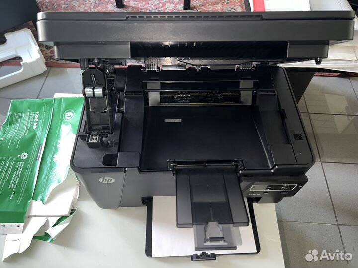 Принтер HP Laserjet Pro MFP M125r