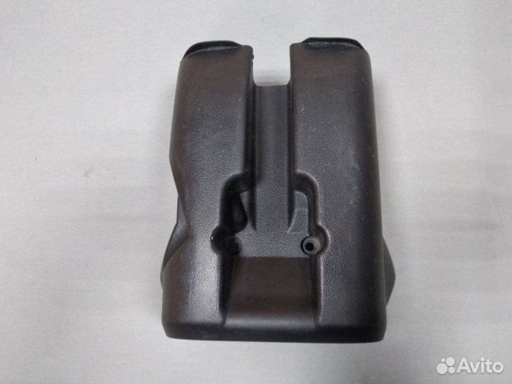 Кожух рулевой колонки Mitsubishi Pajero V8