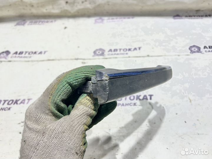 Ручка правой двери Mercedes W210