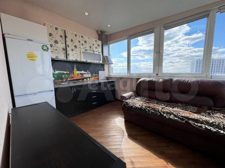 3-к. квартира, 150 м², 18/19 эт.