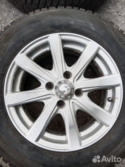 Hankook Winter I'Pike RS2 W429 185/70 R14