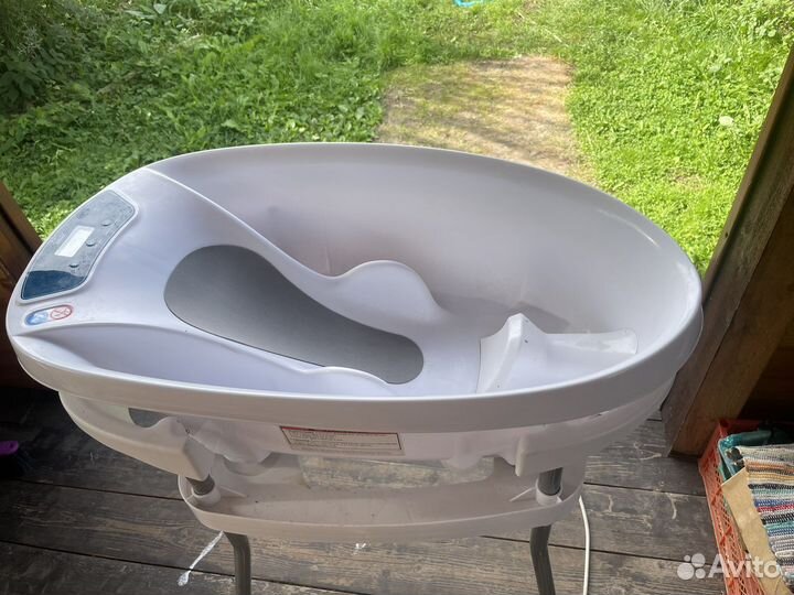 Детская ванночка с подставкой