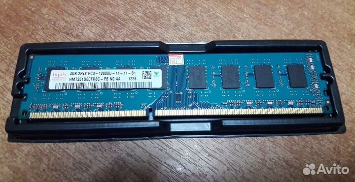 Оперативная память DDR3 4Gb Hynix