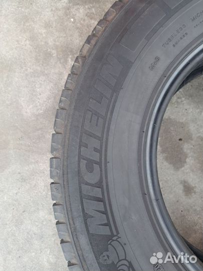 Michelin Agilis Camping 225/75 R16C