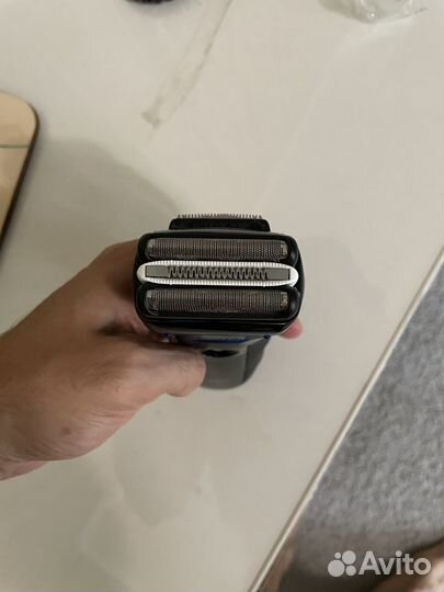 Бритва электрическая braun с триммером
