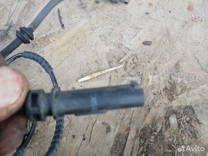 Датчик абс задний бмв ф10 BMW f10