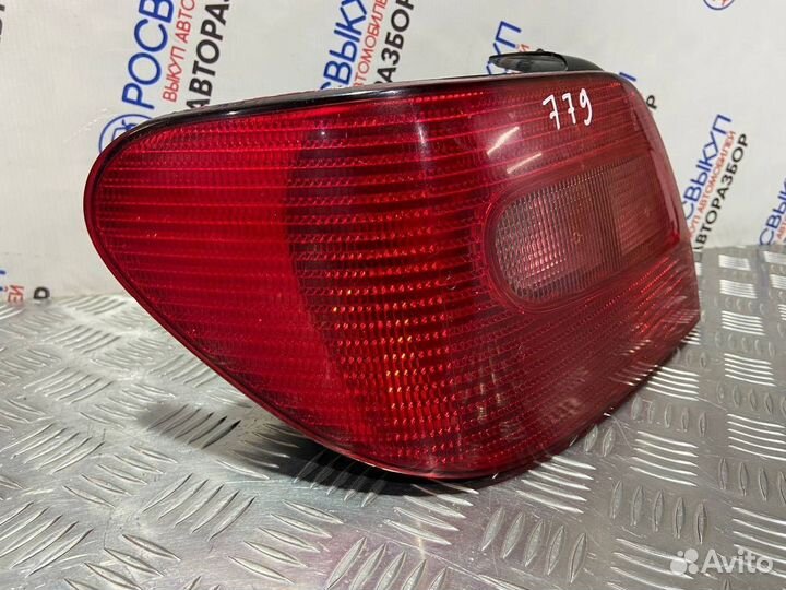 Фонарь левый Citroen Xsara 2