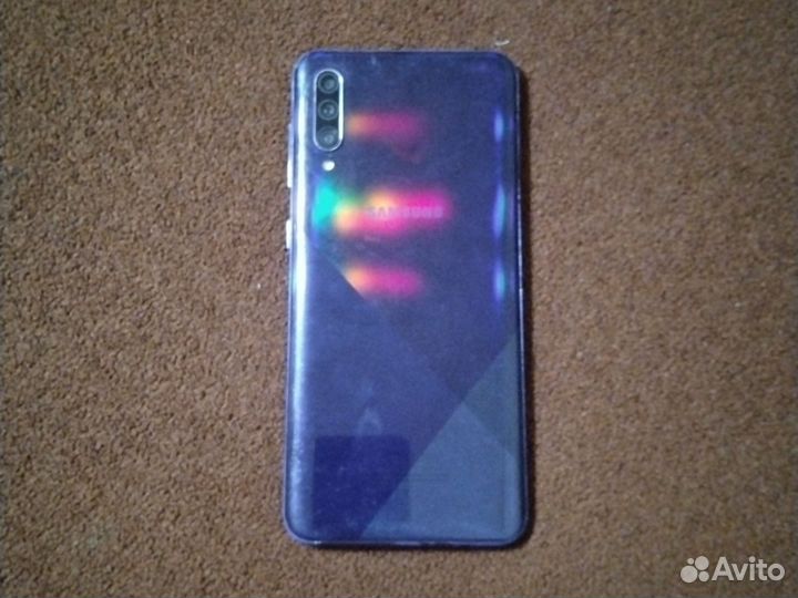 Мобильные телефоны бу samsung а 30с