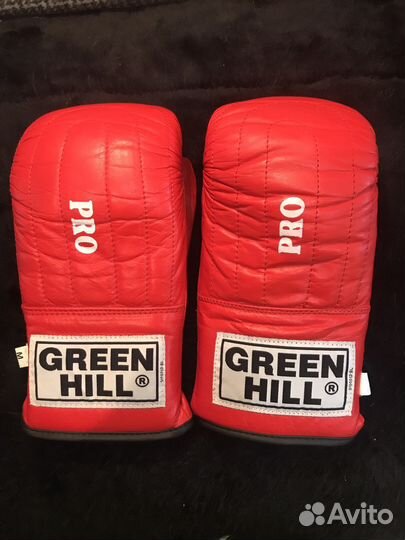 Боксерские перчатки