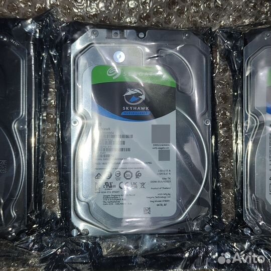 Новые жёсткие диски Seagate Skyhawk 8тб