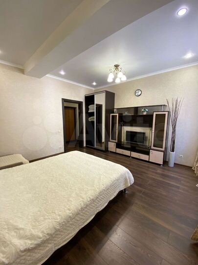 1-к. квартира, 47 м², 1/3 эт.