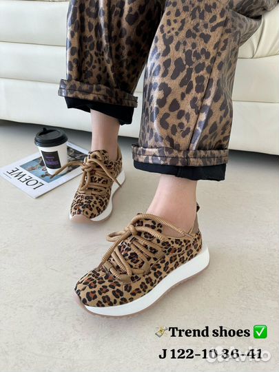 Леопардовые кроссовки