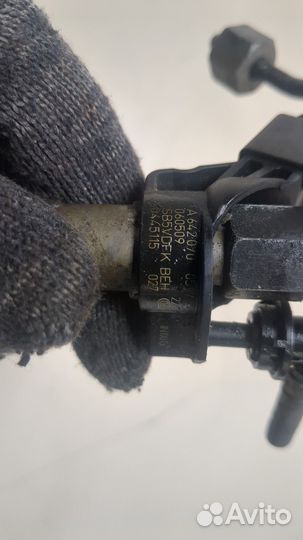 Форсунка топливная Jeep Grand Cherokee