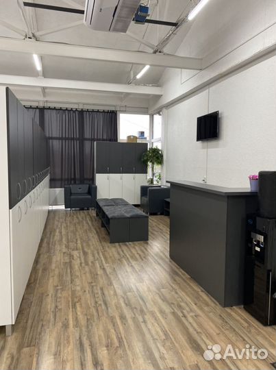 Свободного назначения, 240 м²