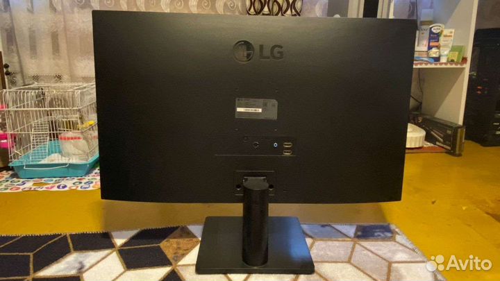Монитор LG 27MP500-B