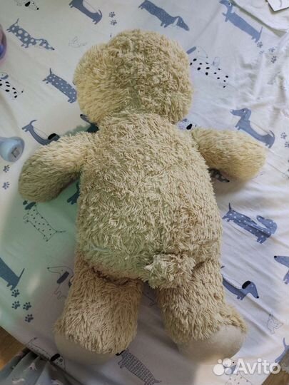Плюшевый медведь