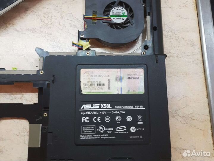 Ноутбук asus на запчасти
