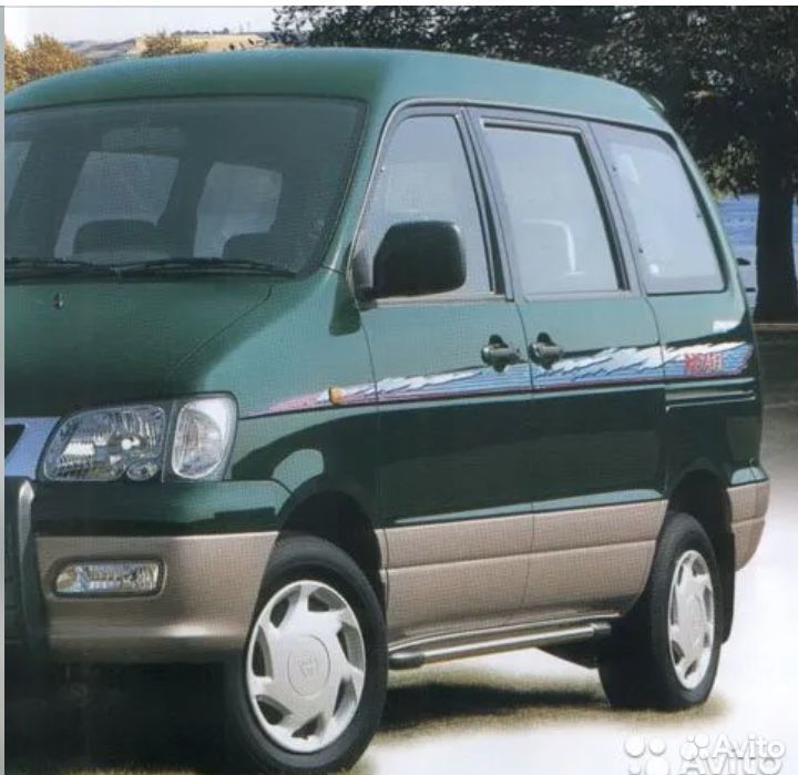 Toyota Town Ace Noah