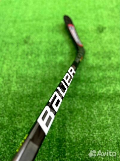 Хоккейные клюшки Bauer hyperlite