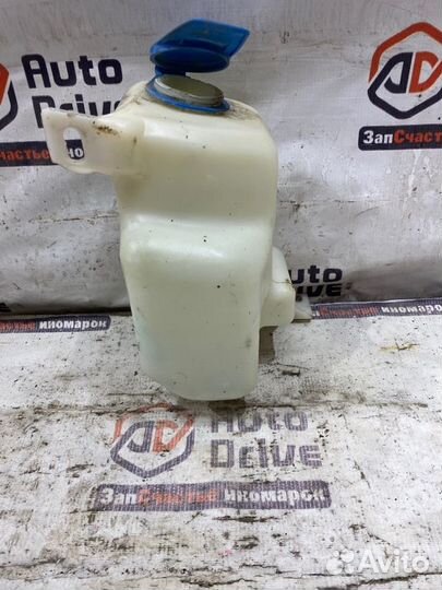 Бачок омывателя Skoda Oktavia Tour лифтбек 1.4