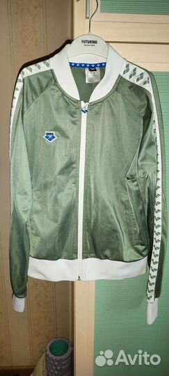 Спортивная кофта arena