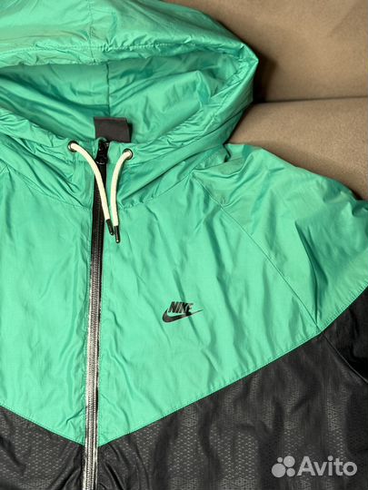 Кутка зимняя Nike Windrunner L