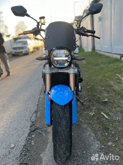 Suzuki Bandit 1200 K1