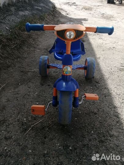 Детский трехколесный велосипед