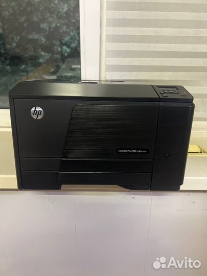 Цветной лазерный принтер hp LaserJet pro 200 color