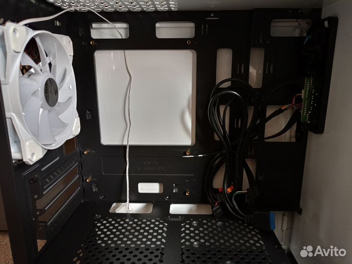 Корпус для пк белый Formula