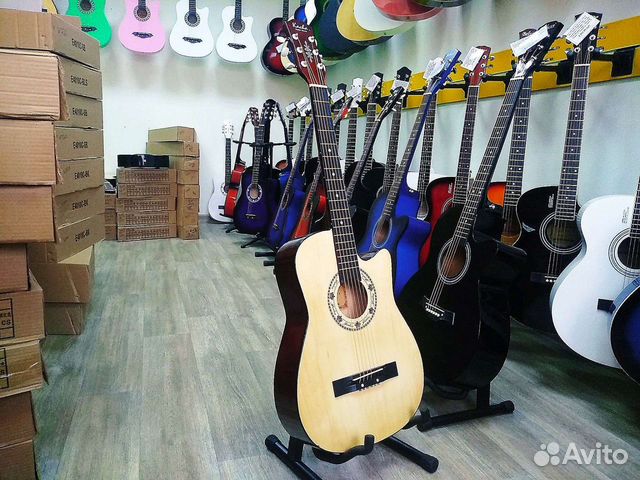 Новая акустическая гитара