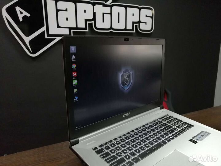 Игровой ноутбук 17,3 Full HD/GTX960/8GB/SSD +HDD