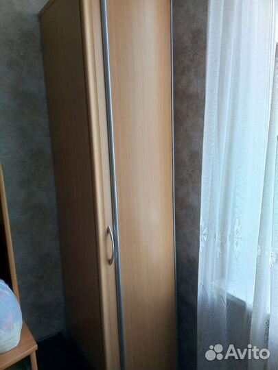 Мебель, тахта, шкаф, тумба, стол компьютерный