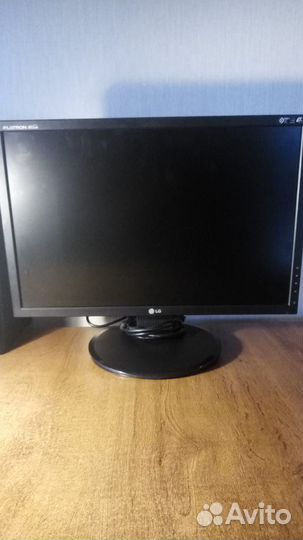 Монитор для компьютера бу