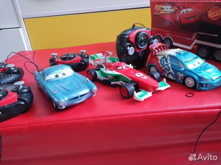 Коллекция машинок серии Тачки