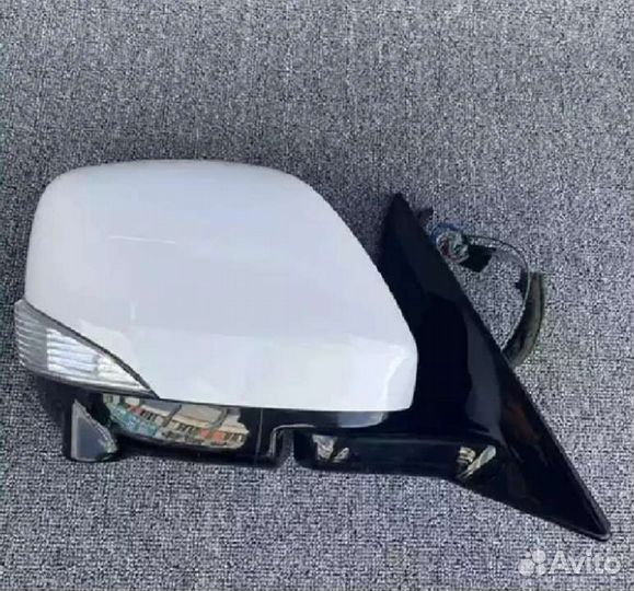 Зеркало правое Nissan Infiniti Y62 Z62