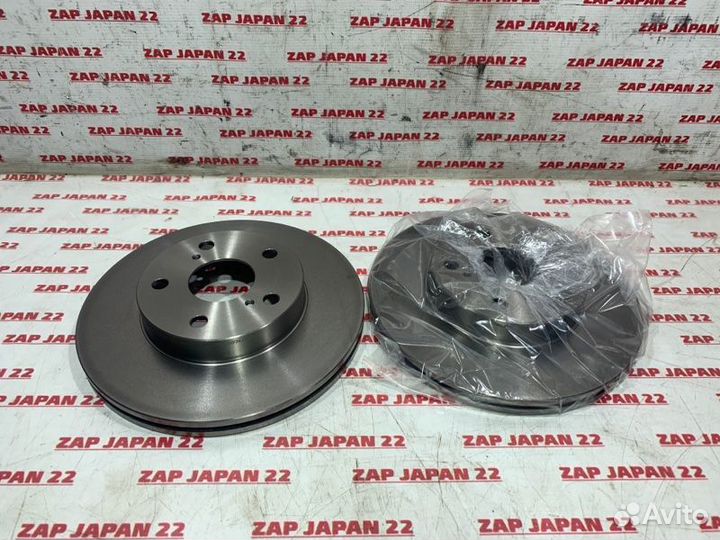 Тормозной диск Toyota Town Ace Noah SR50