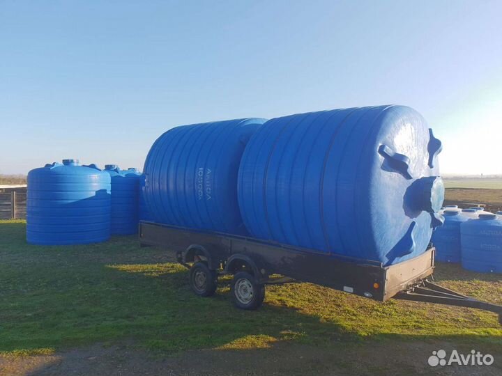 Емкость для воды пластиковая