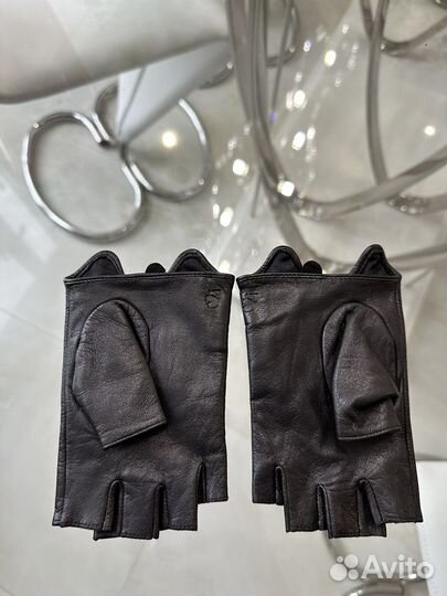 Перчатки митенки Karl Lagerfeld