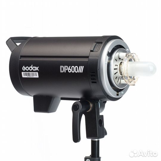 Вспышка студийная Godox DP600III