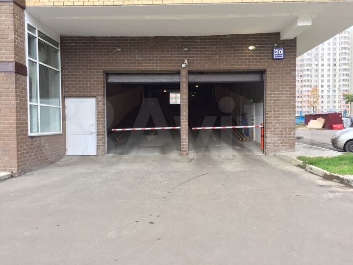 Машиноместо, 15 м²