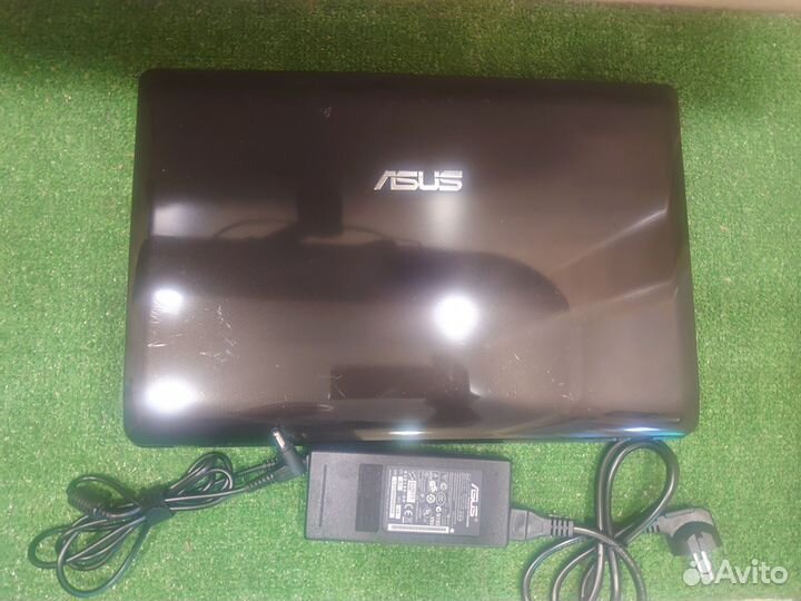 Ноутбук asus