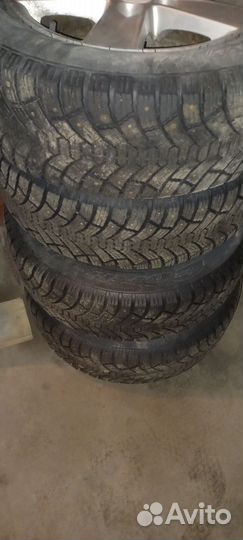 Продаю клмплект зимних колёс