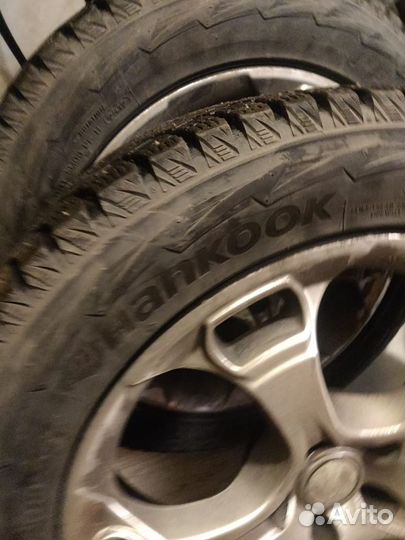 Продам зимнюю резину на дисках