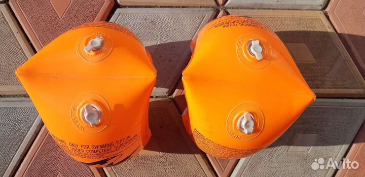 Надувные детские нарукавники для плавания