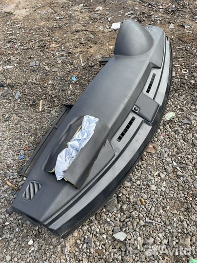 Рейндж ровер спорт 1 торпедо подушка не подписана